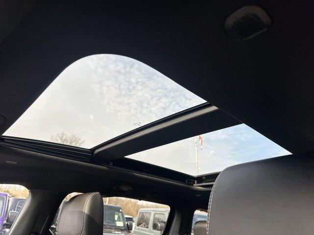 new 2026 Chrysler Pacifica car, priced at $46,536