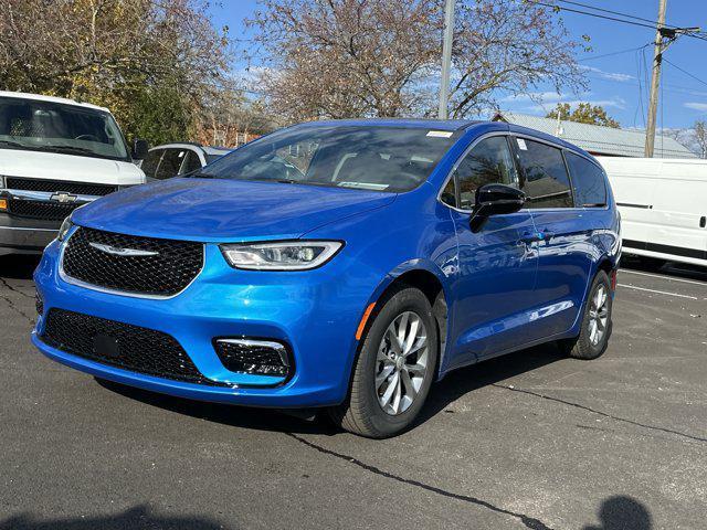 new 2026 Chrysler Pacifica car, priced at $46,084