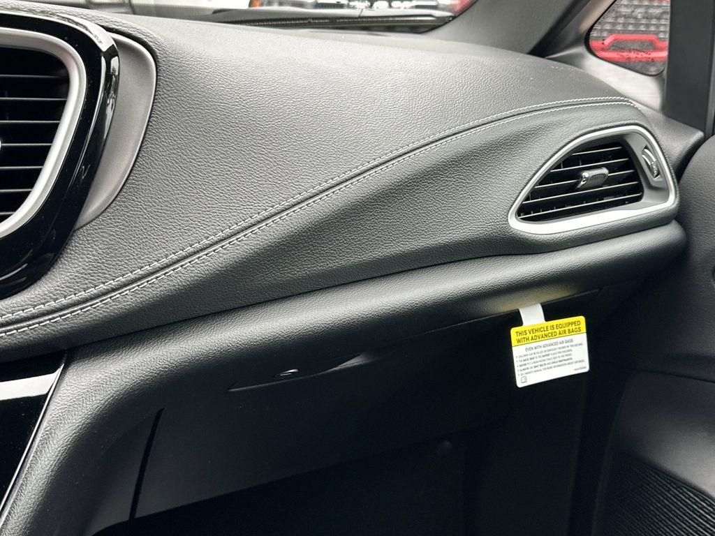 new 2027 Chrysler Pacifica car, priced at $44,112