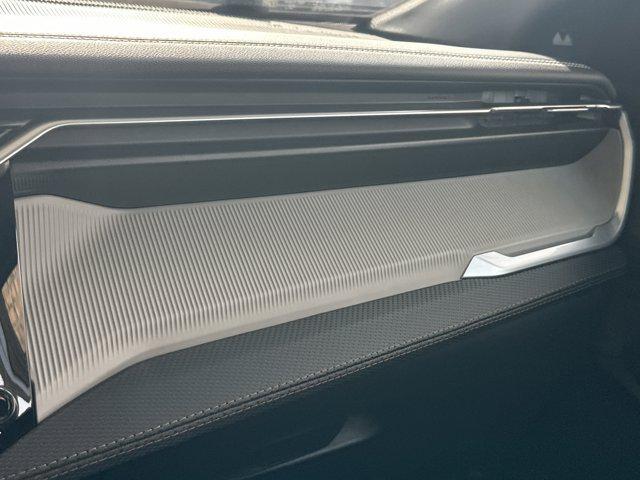 new 2026 Jeep Cherokee car, priced at $42,185