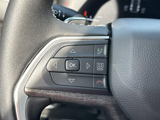 new 2026 Jeep Grand Cherokee car, priced at $40,396