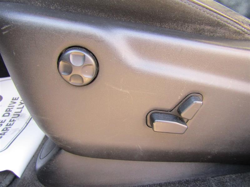 used 2018 Jeep Grand Cherokee car, priced at $15,800