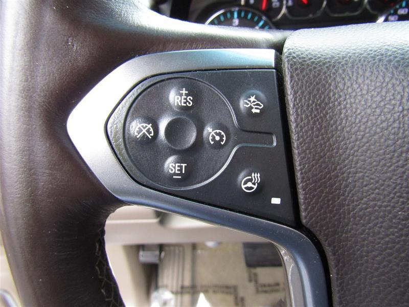 used 2015 Chevrolet Suburban car, priced at $10,900