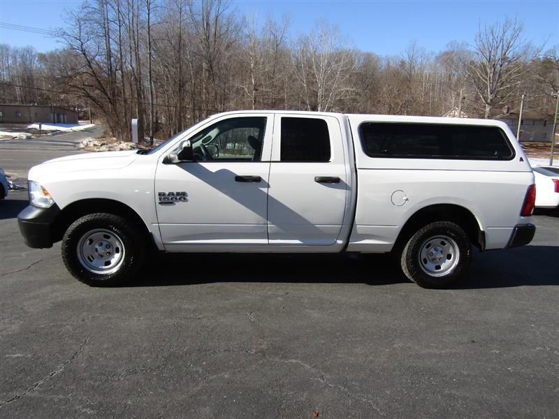 used 2020 Ram 1500 Classic car, priced at $15,500