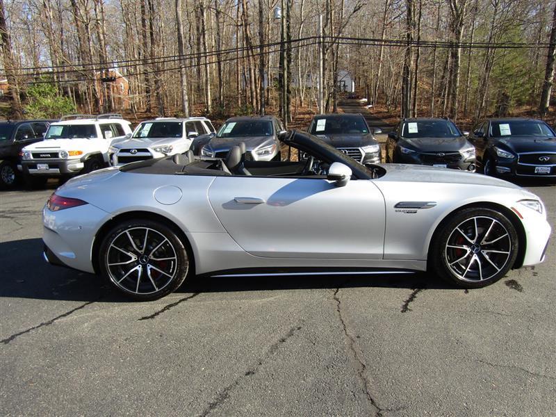 Mercedes-Benz SL view 40