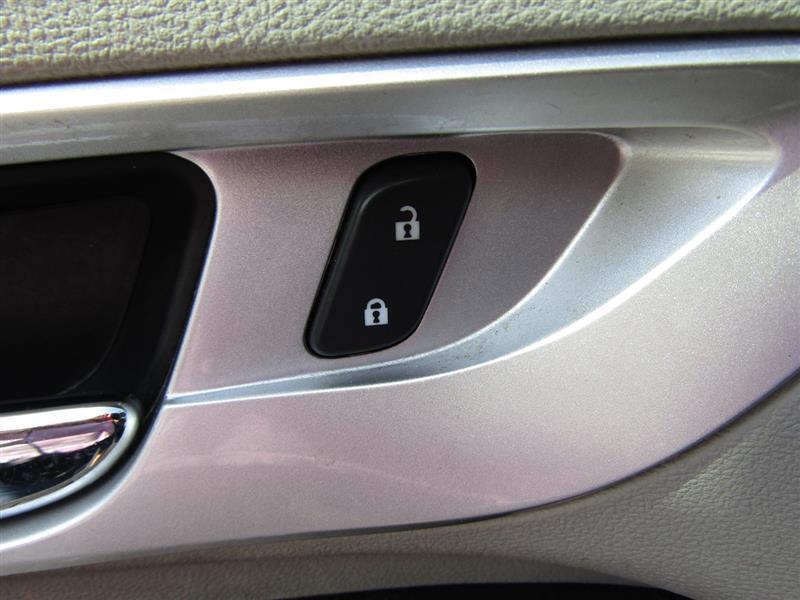 used 2016 Chevrolet Equinox car, priced at $8,250