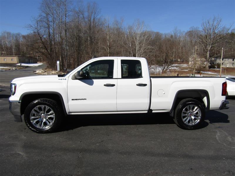 used 2017 GMC Sierra 1500 car, priced at $15,995