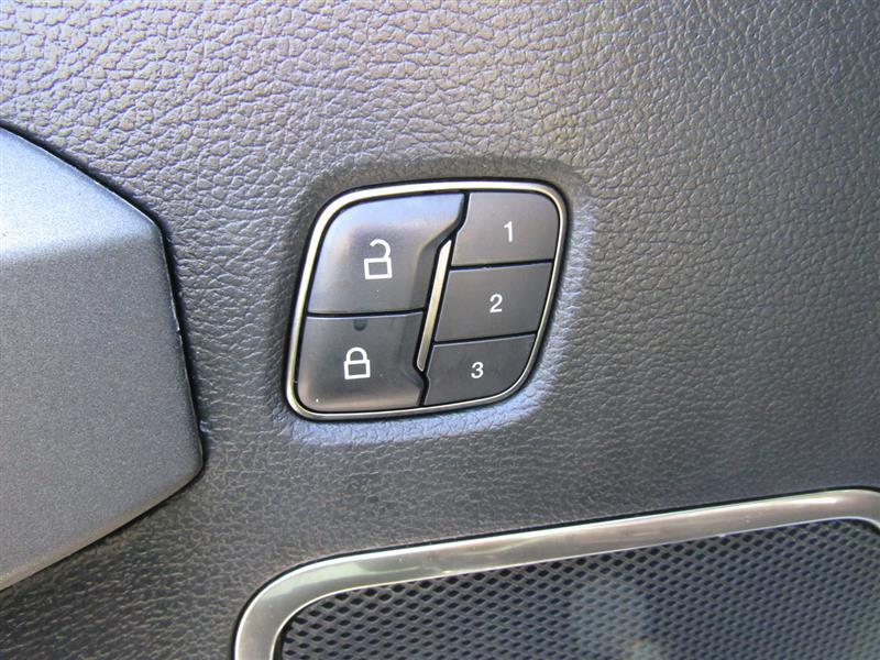 used 2018 Ford F-150 car, priced at $32,995