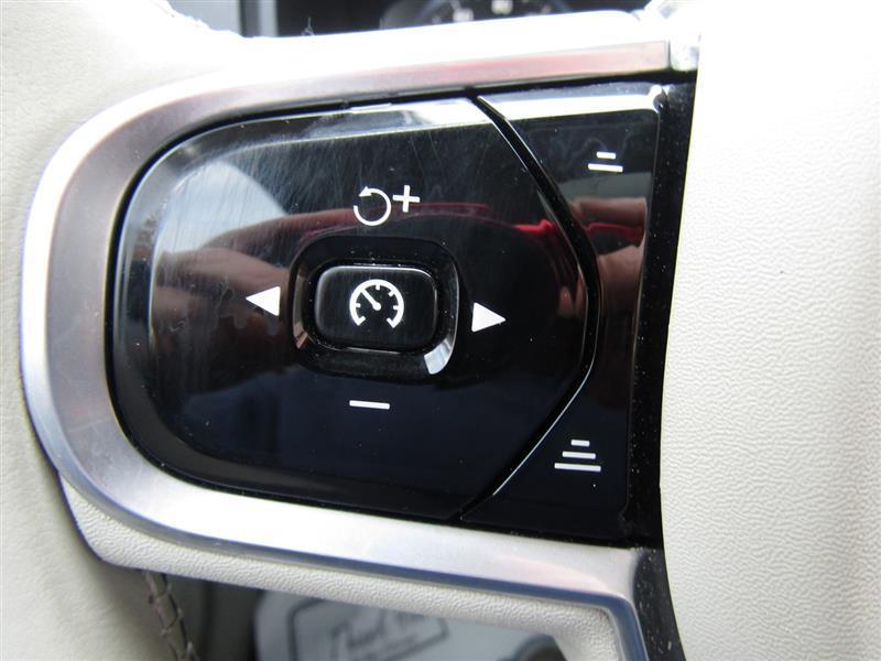 used 2018 Volvo XC90 car, priced at $18,995