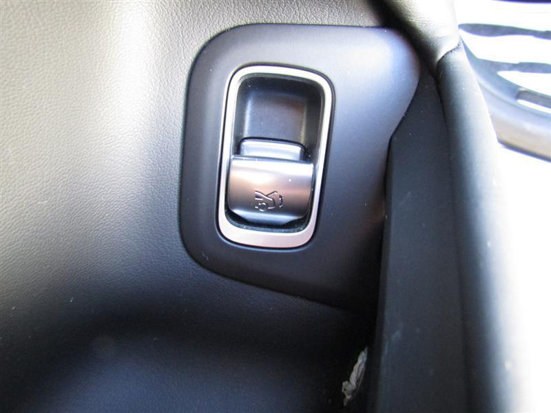 used 2022 Mercedes-Benz S-Class car, priced at $71,000