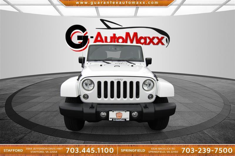 used 2014 Jeep Wrangler Unlimited car, priced at $15,500