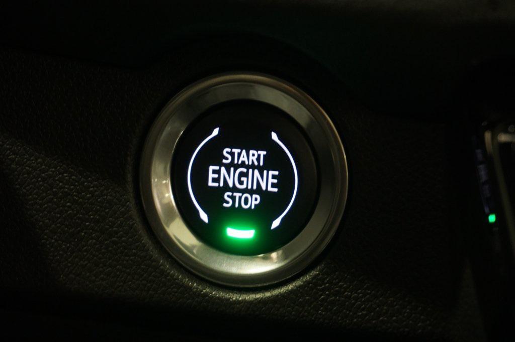 used 2025 Chevrolet Traverse car, priced at $38,795