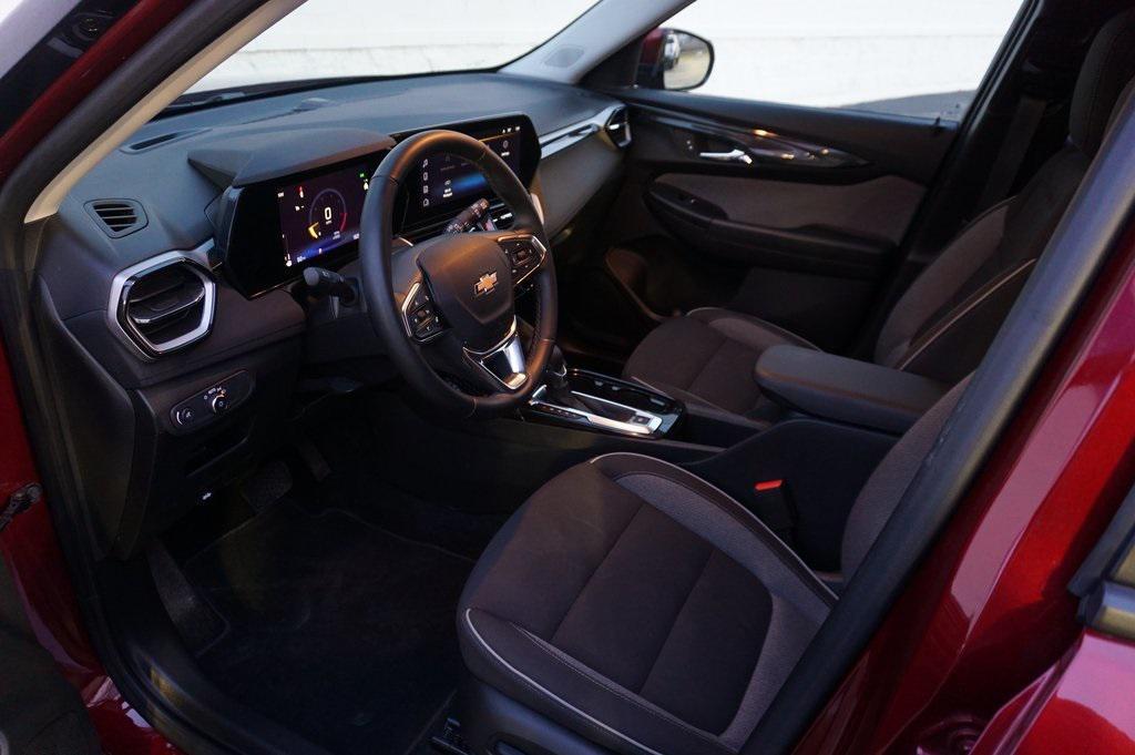 used 2024 Chevrolet TrailBlazer car, priced at $21,995
