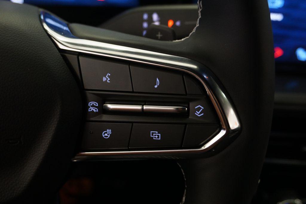 new 2026 Chevrolet Traverse car, priced at $46,324