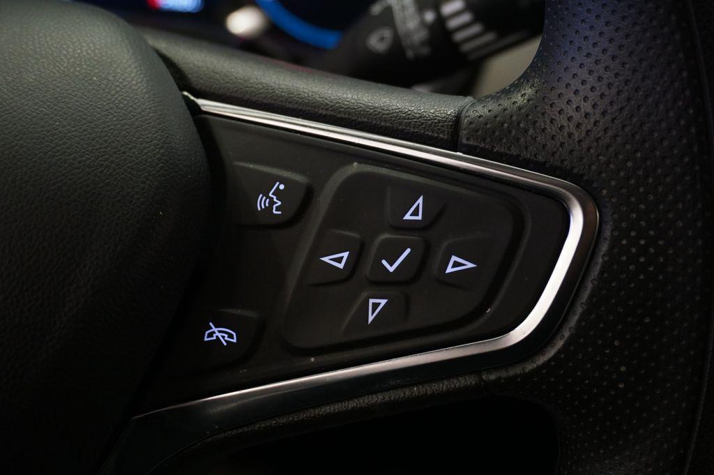 used 2024 Chevrolet Equinox car, priced at $22,995