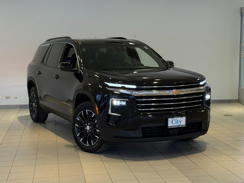 used 2025 Chevrolet Traverse car, priced at $43,999