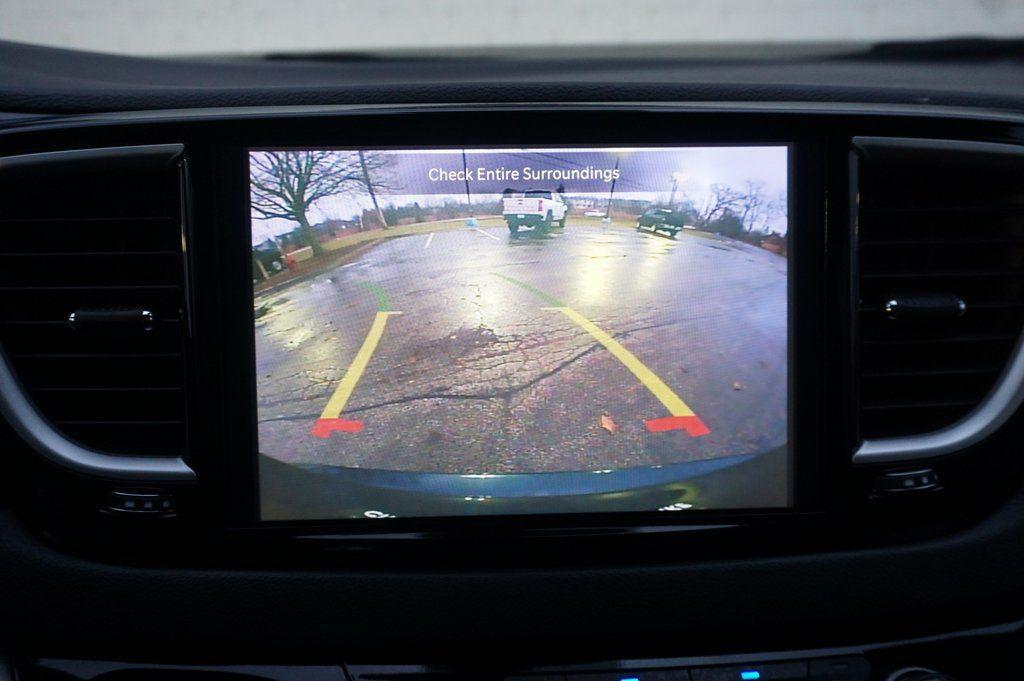 used 2024 Chrysler Pacifica car, priced at $24,595