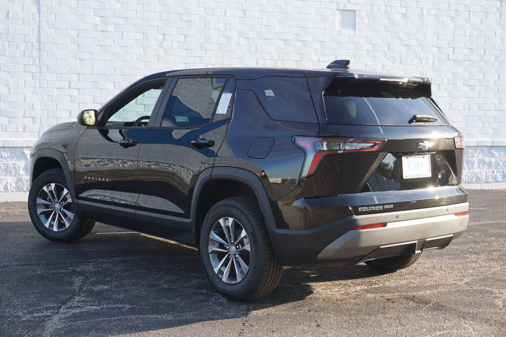 new 2026 Chevrolet Equinox car, priced at $32,015