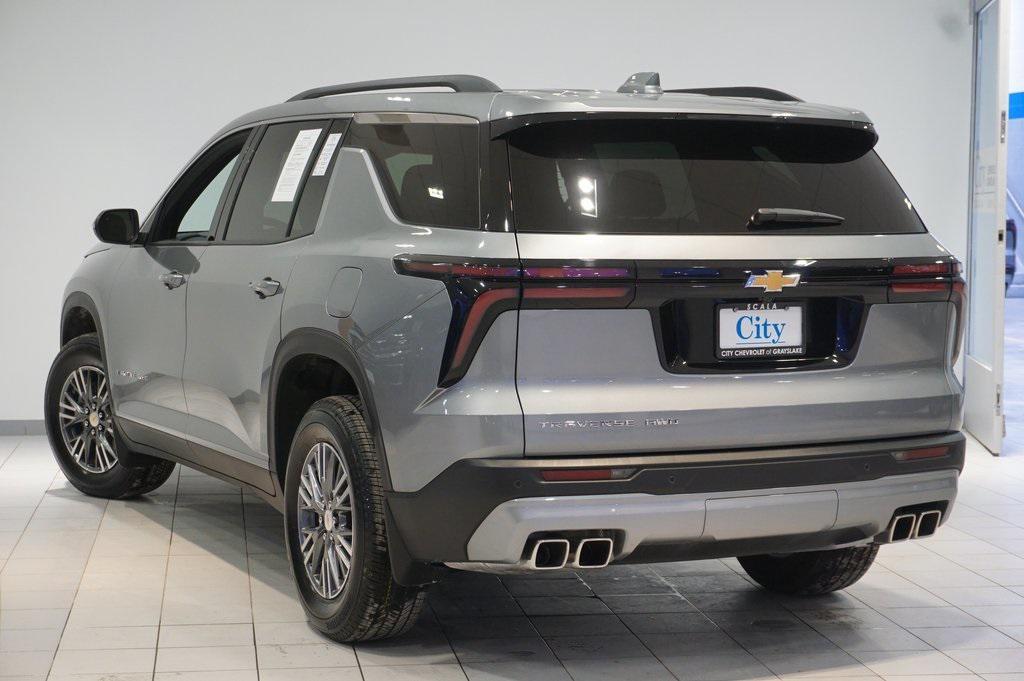 used 2025 Chevrolet Traverse car, priced at $38,795