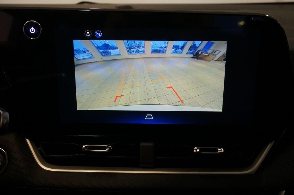 new 2026 Chevrolet Equinox car, priced at $30,435