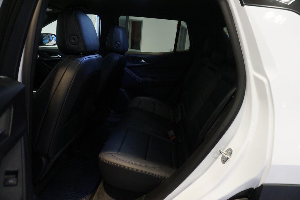 new 2026 Chevrolet Equinox car, priced at $30,435