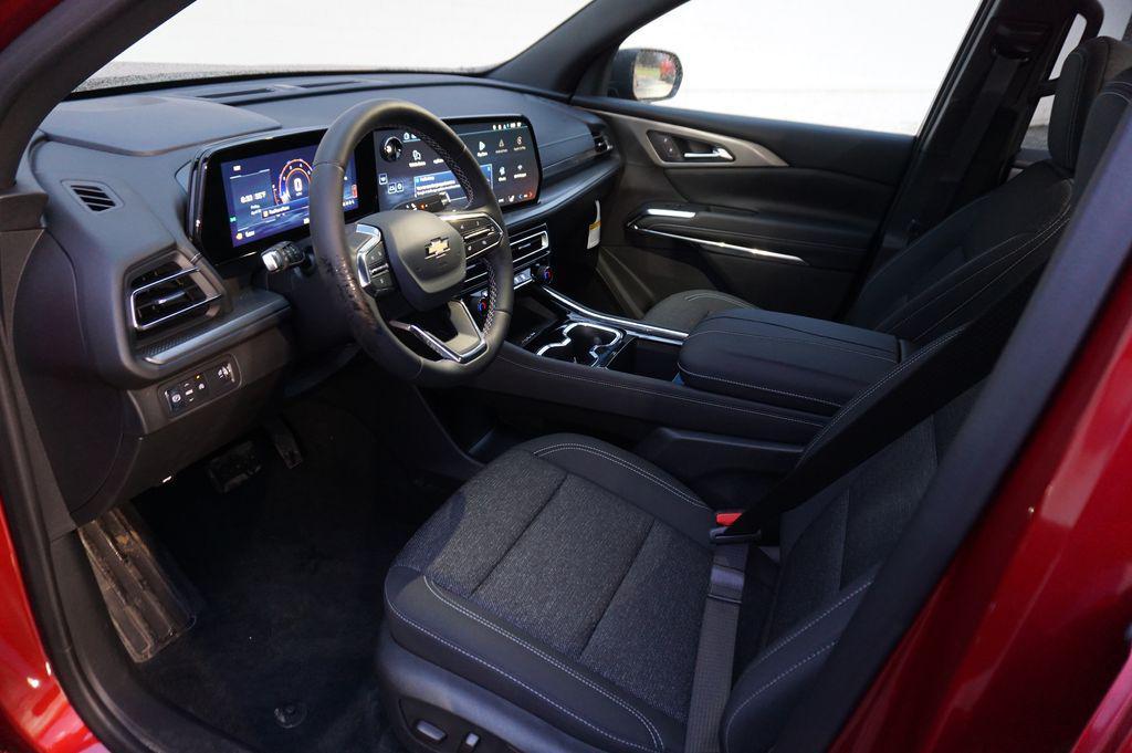 used 2025 Chevrolet Traverse car, priced at $37,775