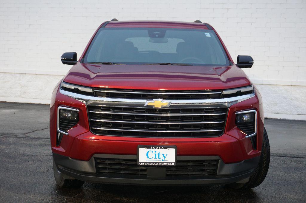 used 2025 Chevrolet Traverse car, priced at $37,775
