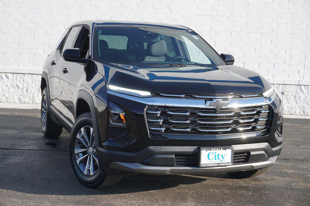 new 2026 Chevrolet Equinox car, priced at $30,245