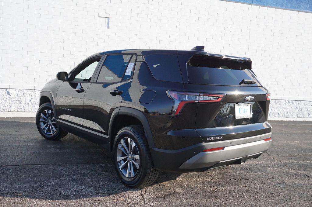 new 2026 Chevrolet Equinox car, priced at $30,245