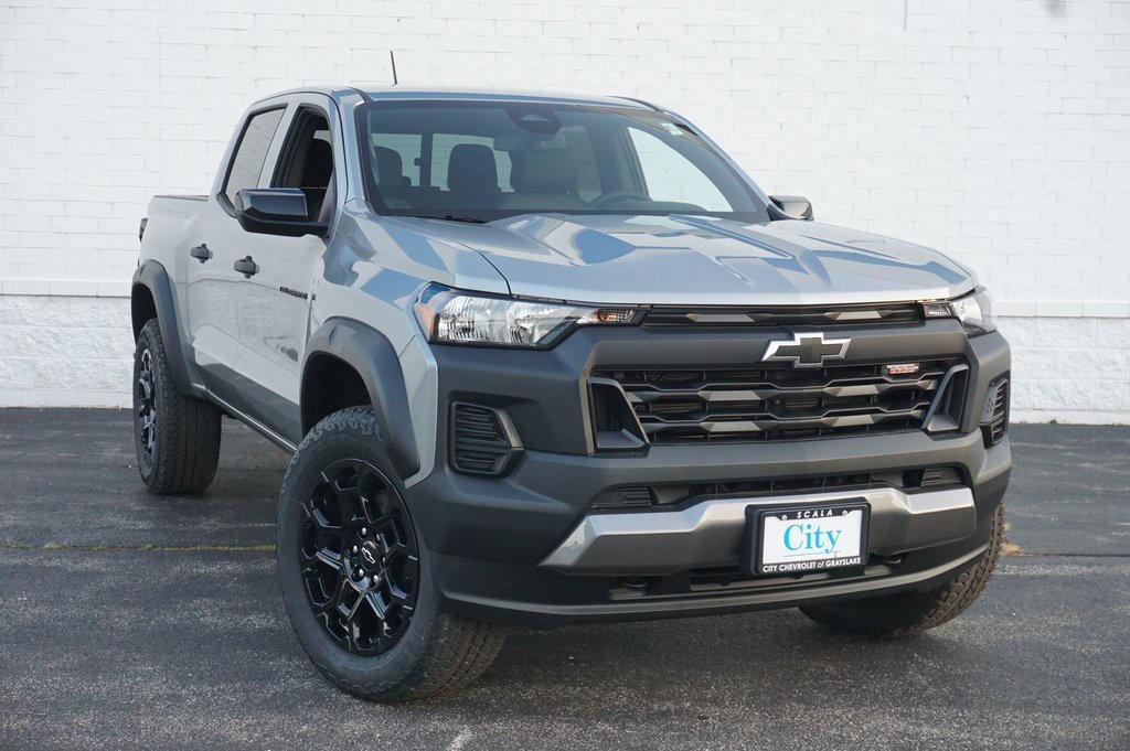 new 2026 Chevrolet Colorado car, priced at $40,995