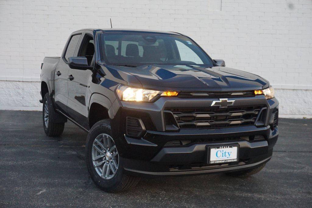 new 2026 Chevrolet Colorado car, priced at $37,995