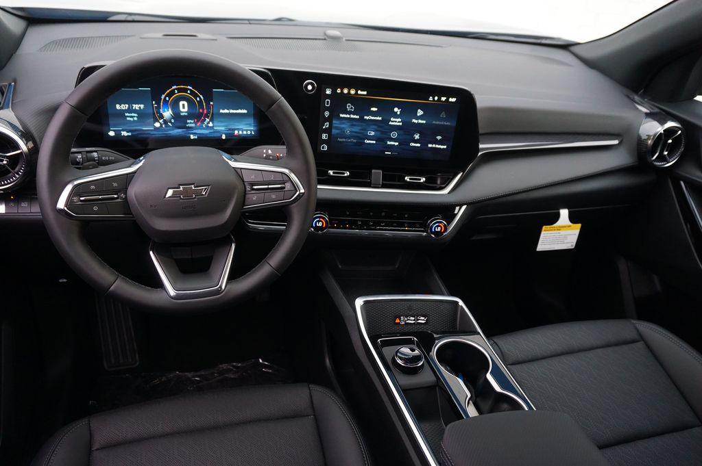 new 2026 Chevrolet Equinox car, priced at $30,640