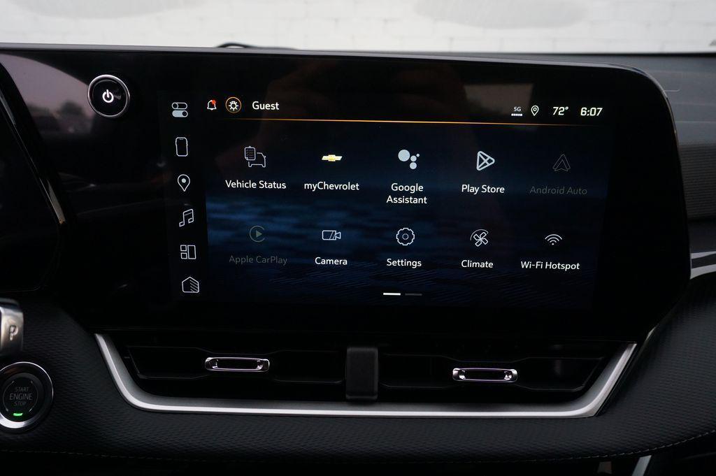 new 2026 Chevrolet Equinox car, priced at $30,640
