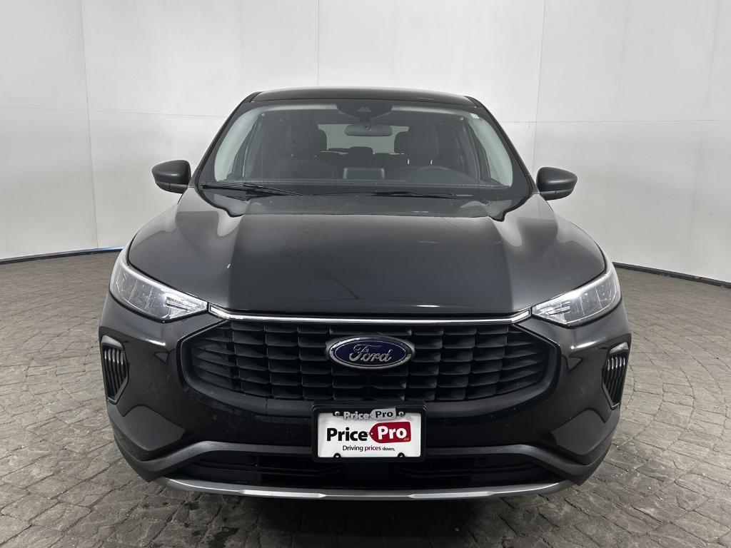 used 2025 Ford Escape car, priced at $23,998