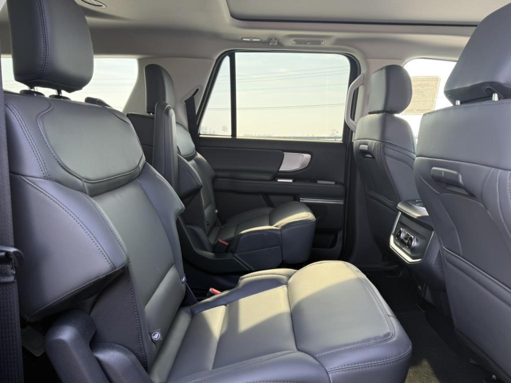 new 2026 Ford Expedition Max car, priced at $72,913
