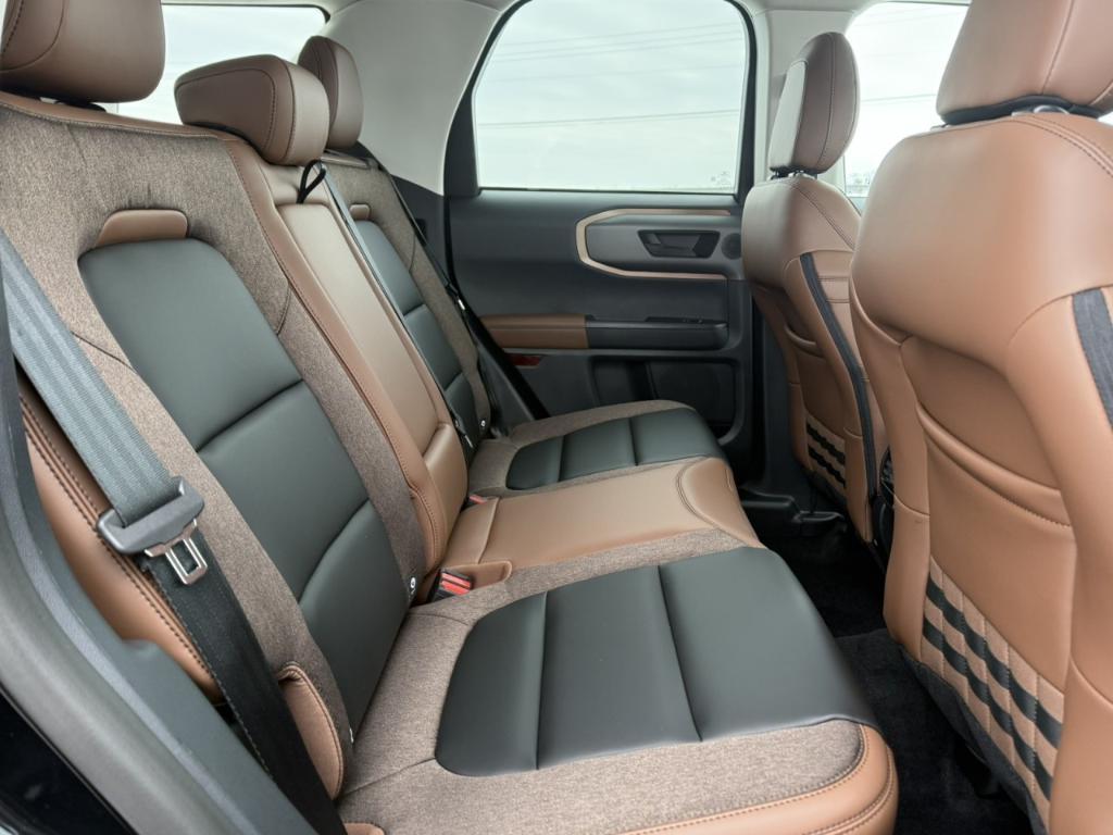 new 2025 Ford Bronco Sport car, priced at $39,818