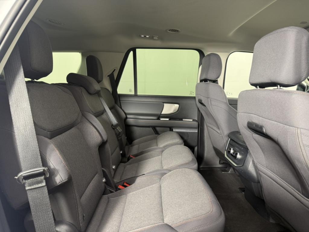 used 2025 Ford Expedition car, priced at $52,500