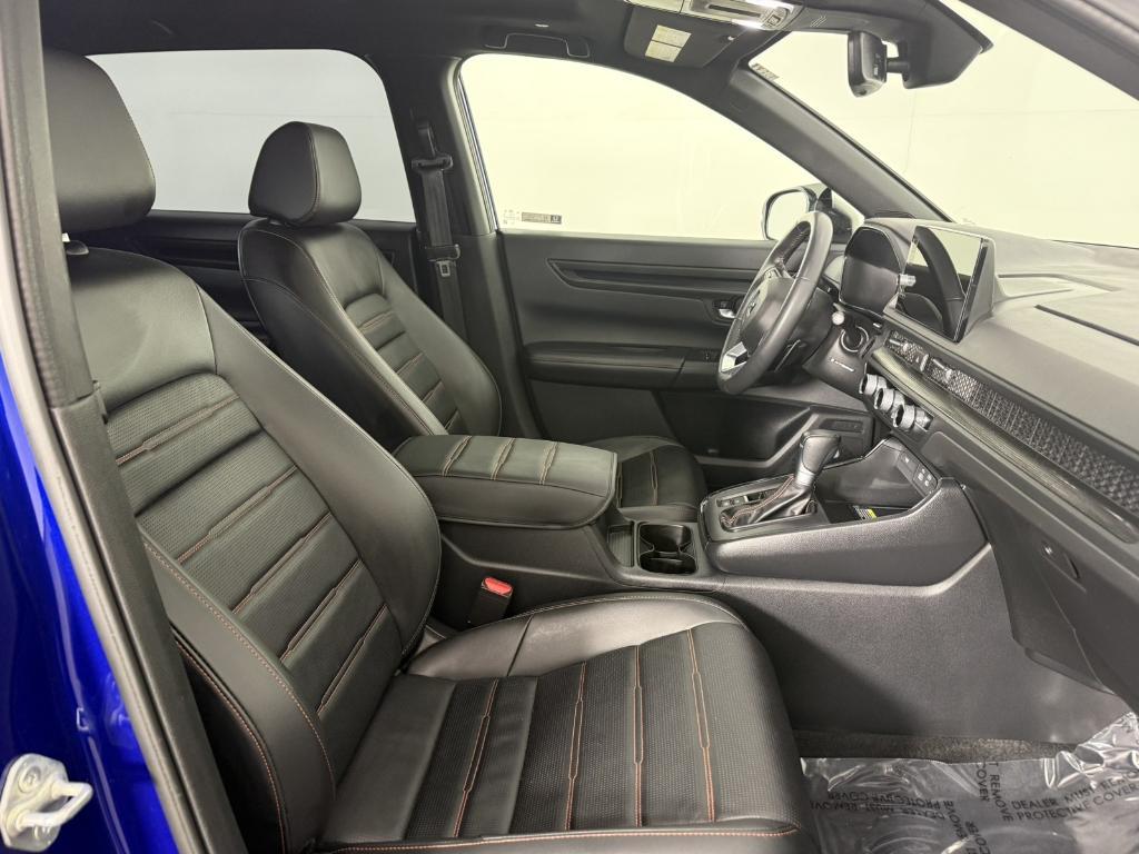 used 2024 Honda CR-V Hybrid car, priced at $32,998