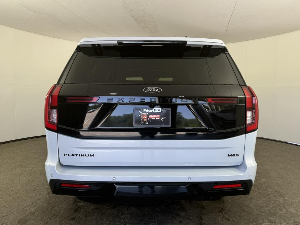 used 2025 Ford Expedition Max car, priced at $69,898
