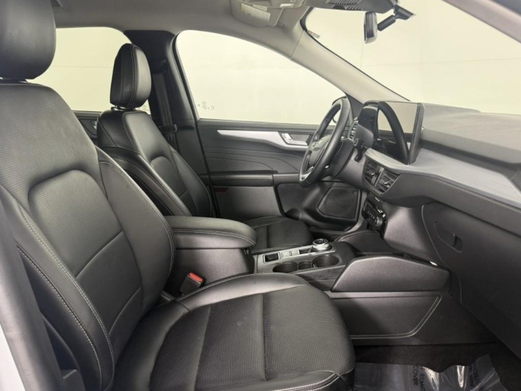 used 2025 Ford Escape car, priced at $26,998