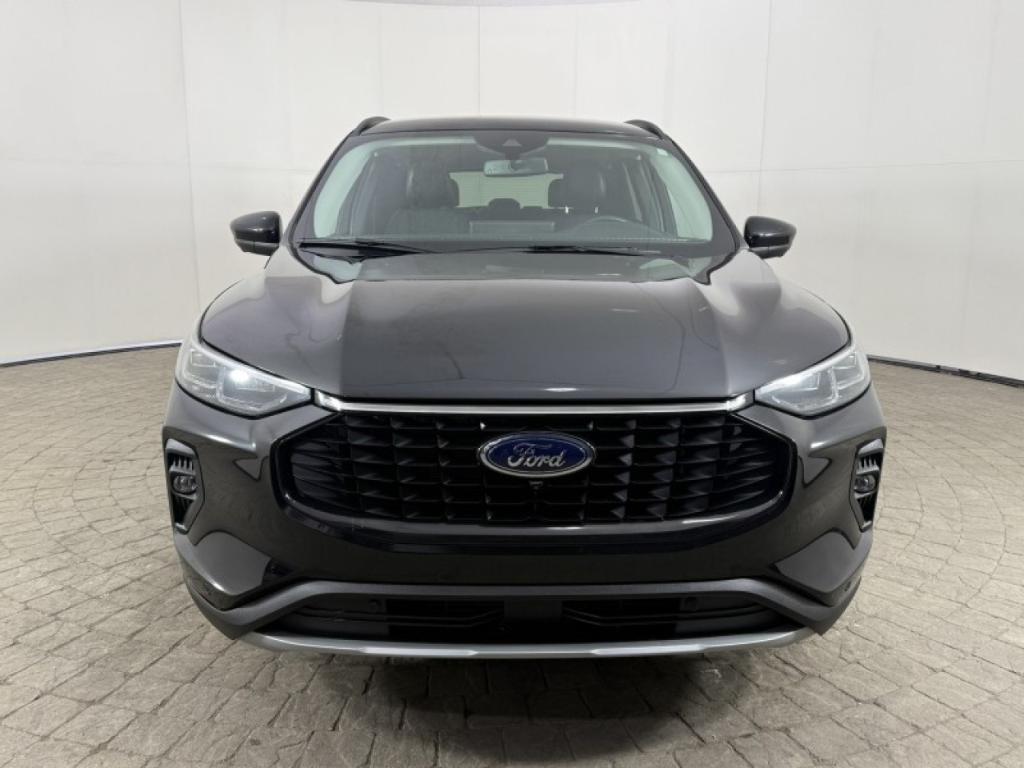 used 2024 Ford Escape car, priced at $22,998