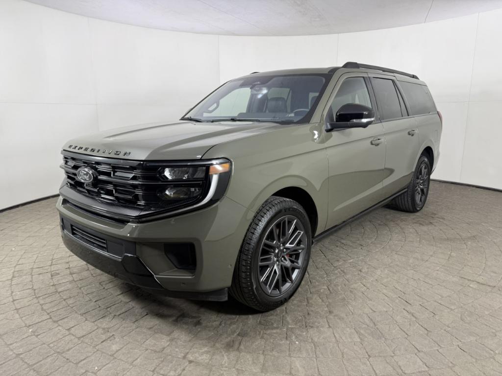 used 2025 Ford Expedition Max car, priced at $75,998