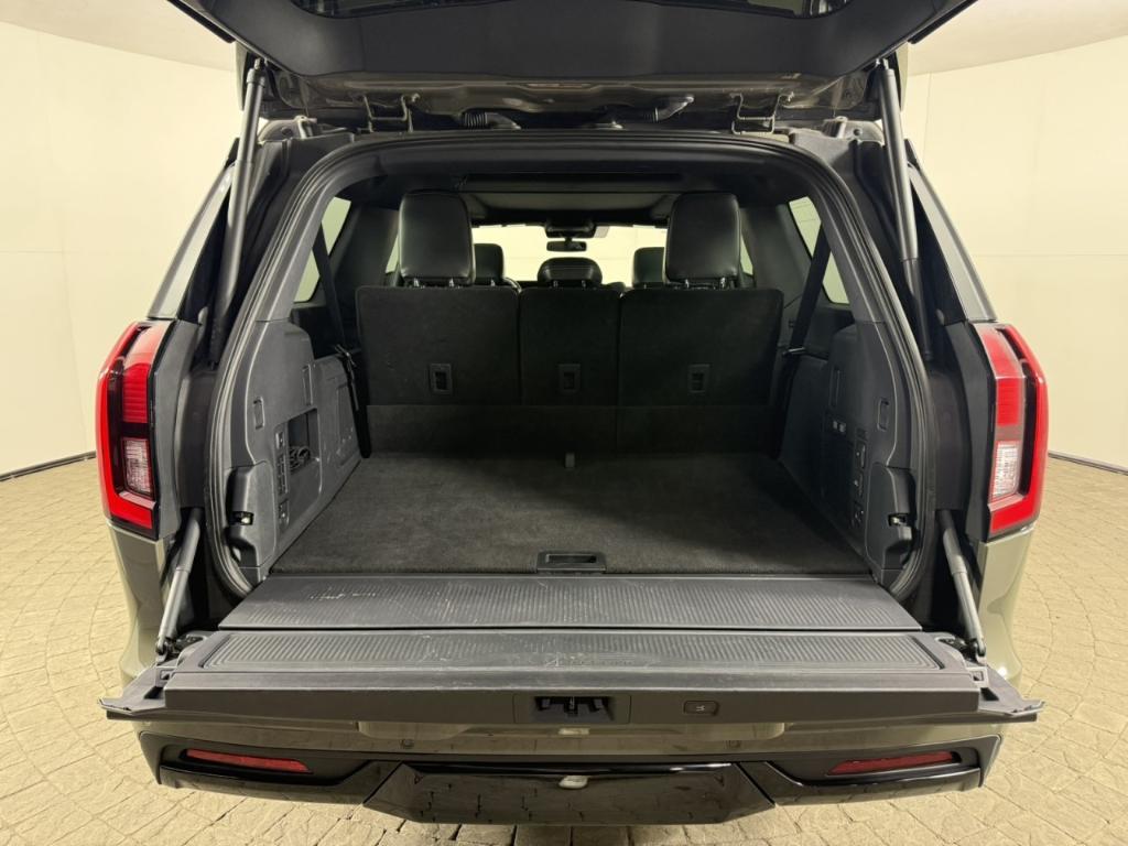 used 2025 Ford Expedition Max car, priced at $75,998