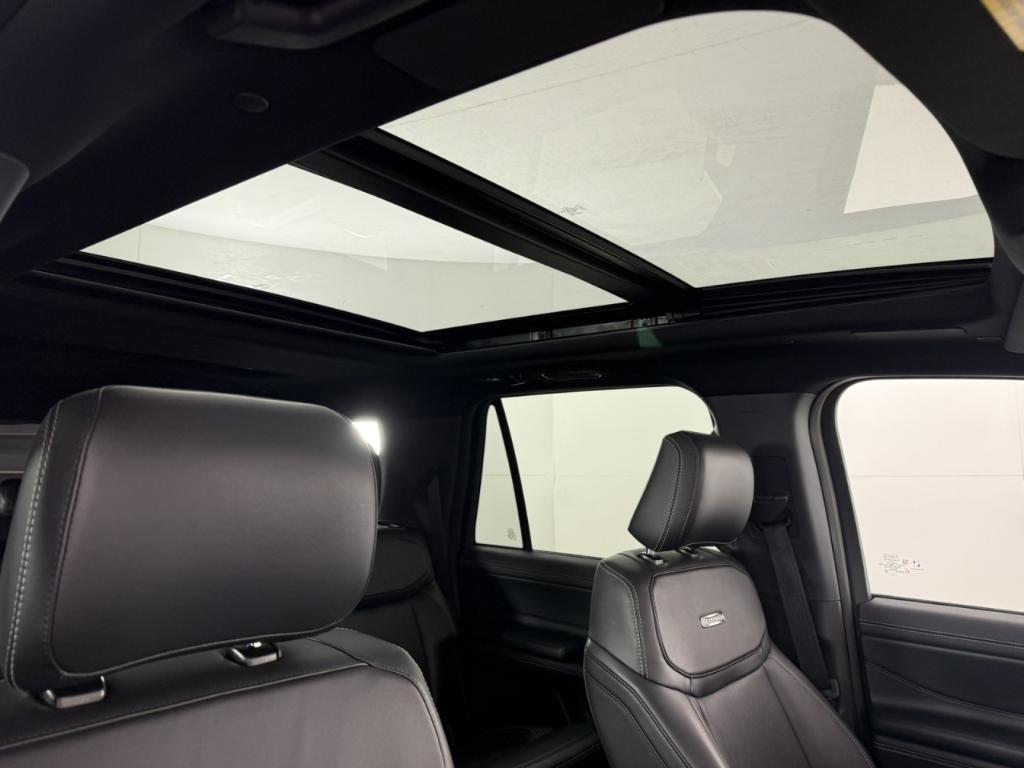 used 2025 Ford Expedition Max car, priced at $75,998