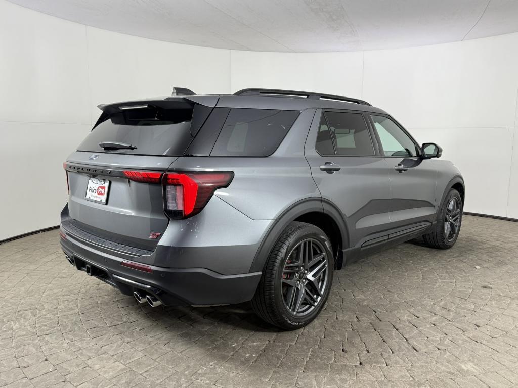 used 2025 Ford Explorer car, priced at $47,998