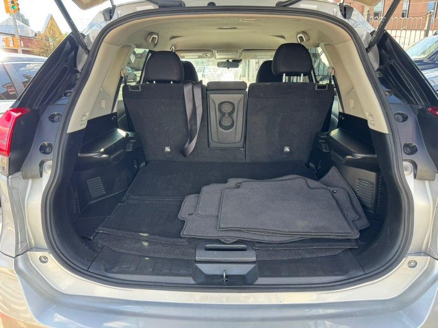 used 2020 Nissan Rogue car, priced at $15,174