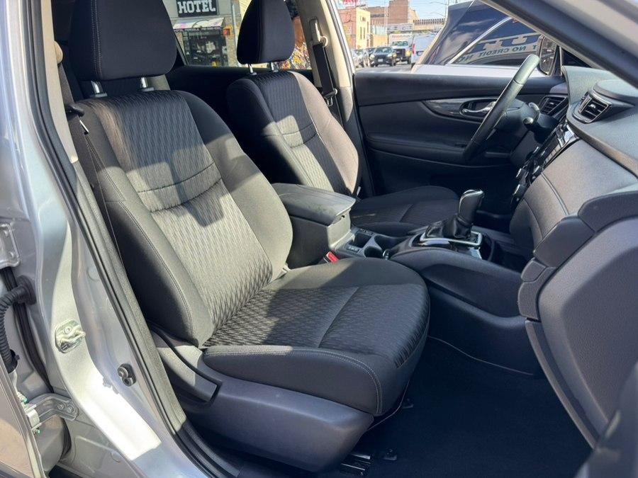 used 2020 Nissan Rogue car, priced at $15,174