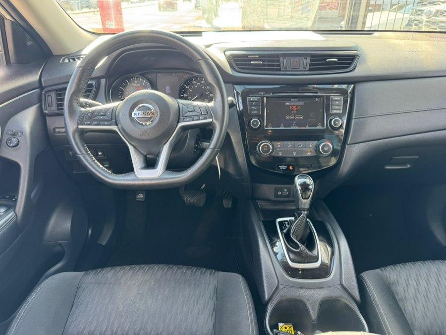 used 2020 Nissan Rogue car, priced at $15,174