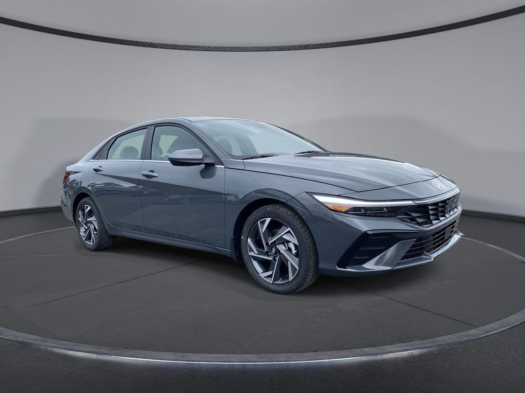 new 2024 Hyundai Elantra car, priced at $24,314