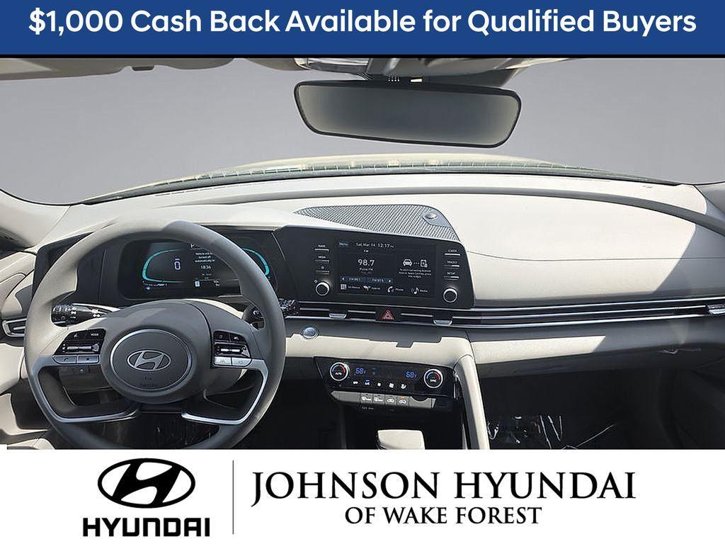 new 2026 Hyundai ELANTRA HEV car, priced at $25,935